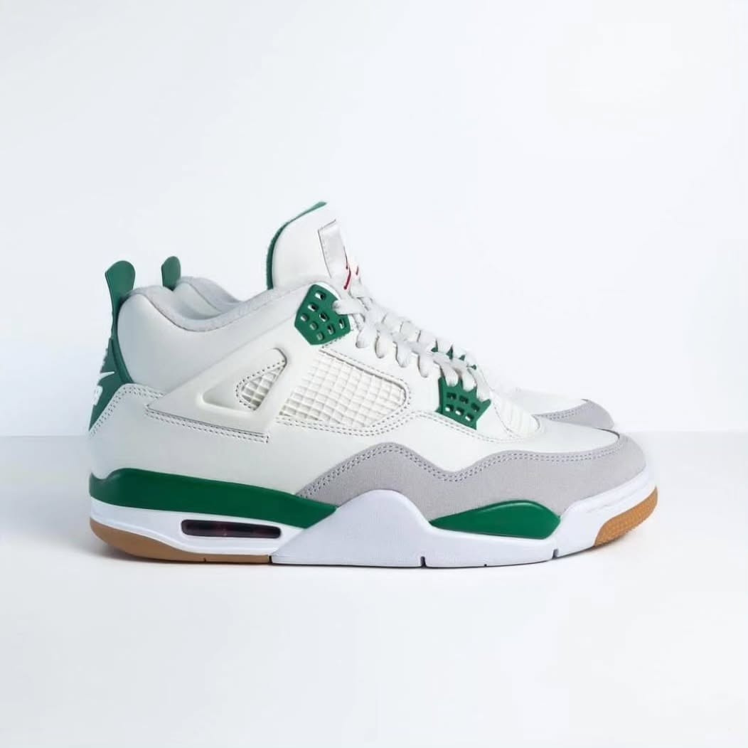 Jordan 4 Retro SB Pine Green