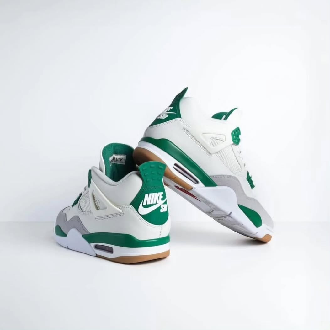 Jordan 4 Retro SB Pine Green