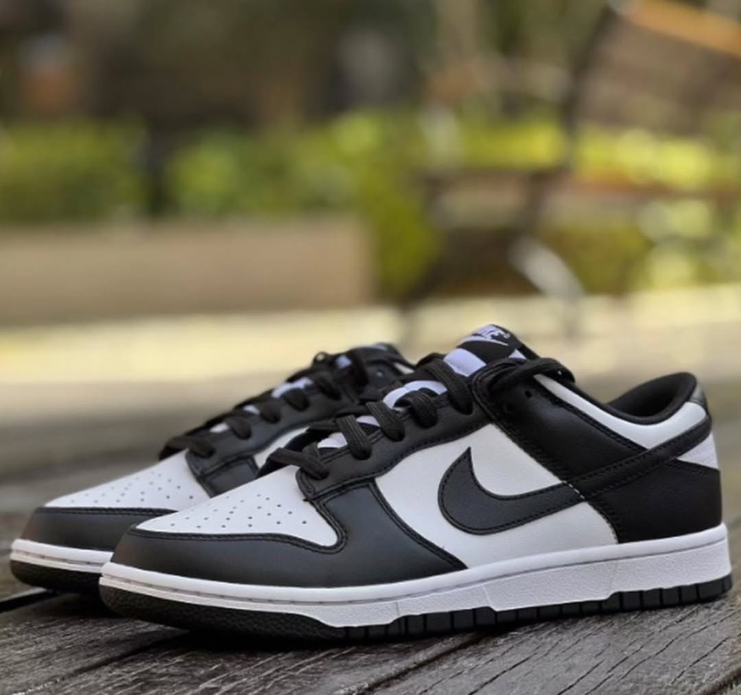 Nike Dunk Low Retro "White Black Panda"