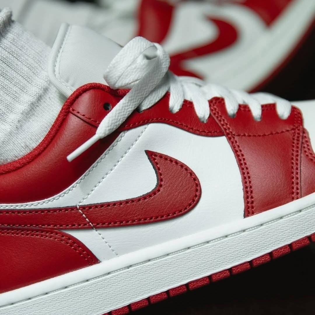 Nike Air Jordan 1 Low "Gym Red"