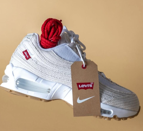 Levi's X Nike Airmax 95